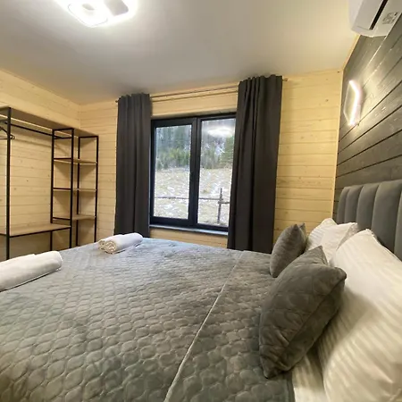 Mountain Hut Feriehus Yaremche