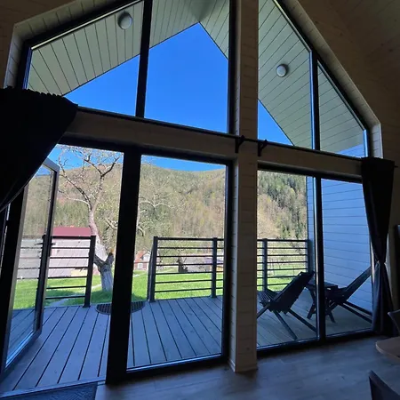 Mountain Hut Будинок відпочинку